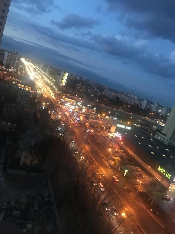 Rent Kiev Apartment 2 Min Metro Chernihivska Exterior foto